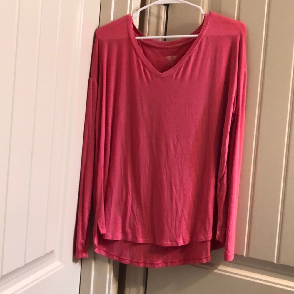 Mossimo v-neck long sleeve